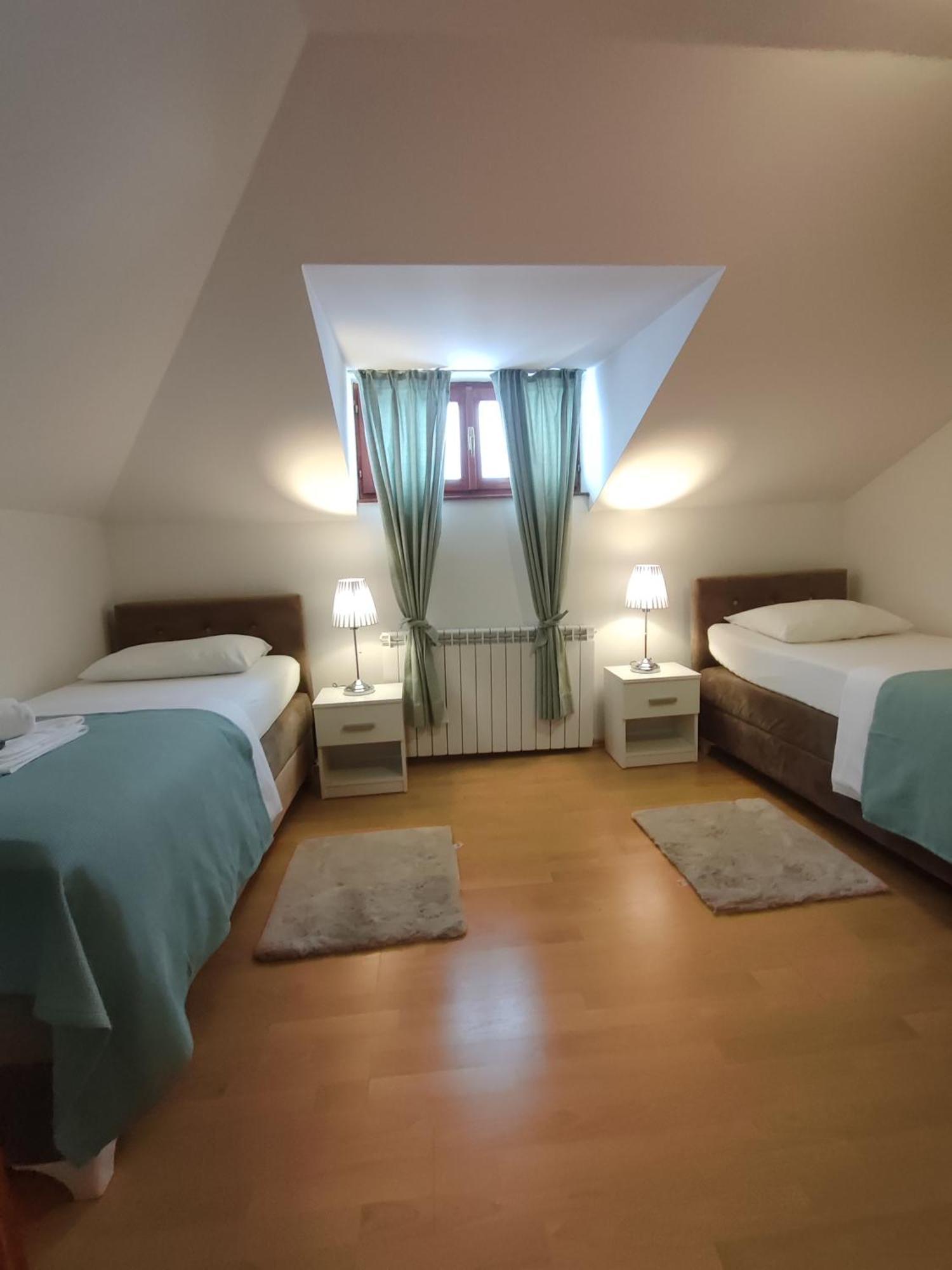 Villa Kuna SJJ Eksteriør billede